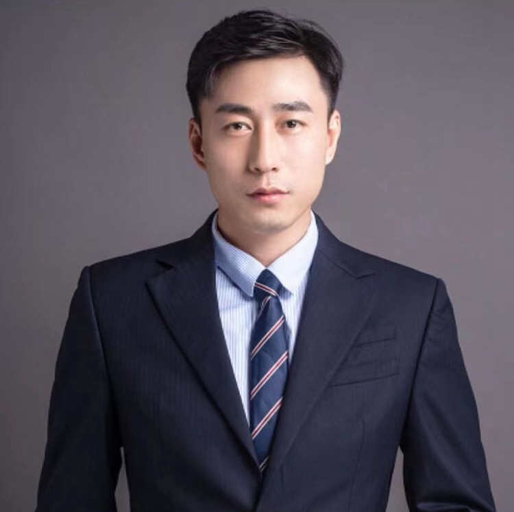 李三忠 技术统筹负责人